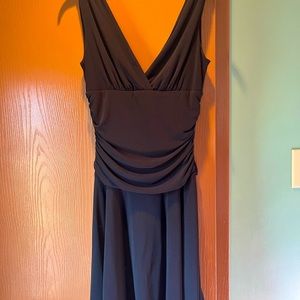 Ruby Black V-neck dress. Size Large.